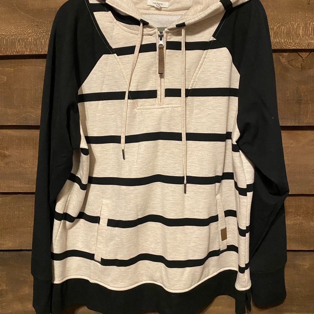 Maurices Black and Cream Striped Hoodie